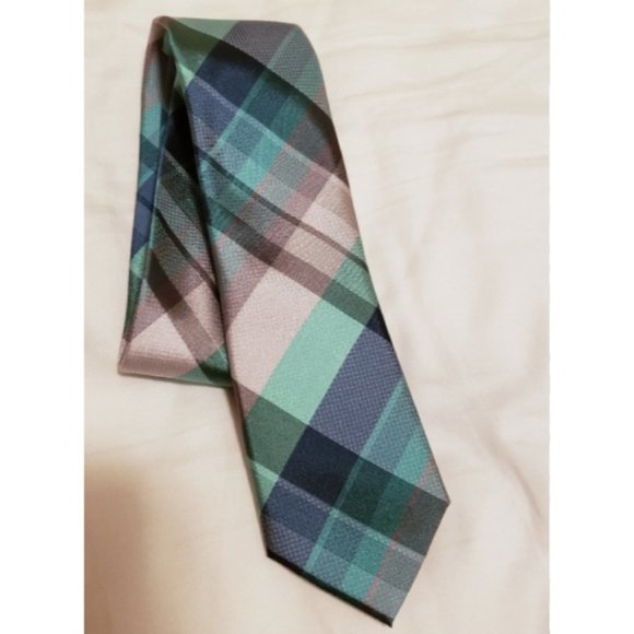 NWOT Kenneth Cole plaid slim tie - Picture 2 of 6